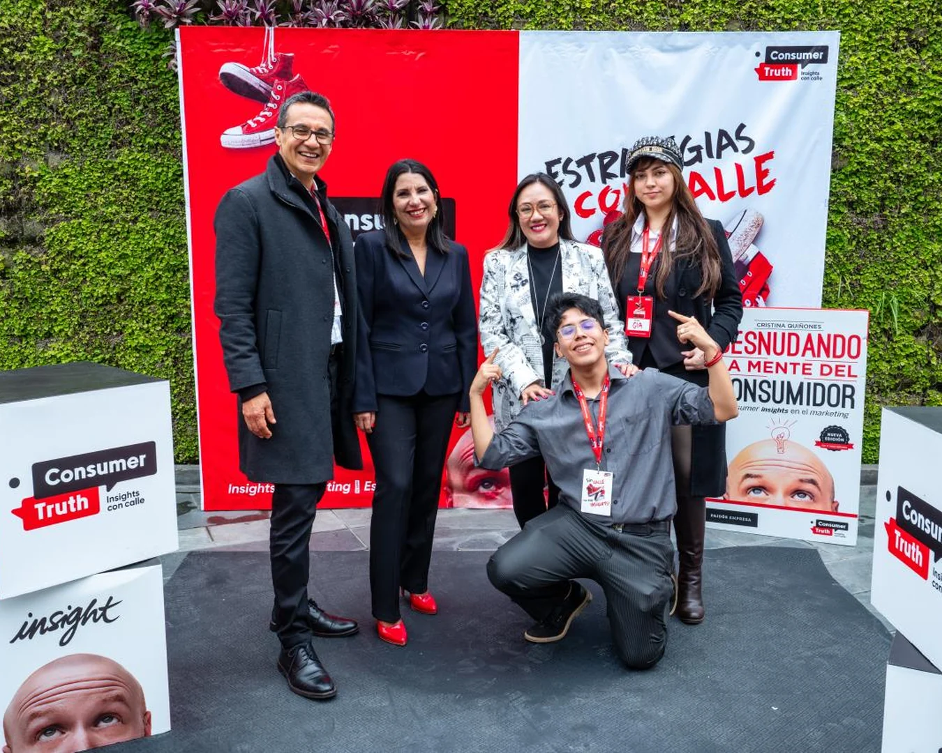 Rodrigo en el evento de Consumer Truth